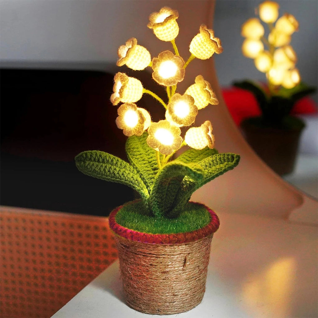 Elegant Floral Lamp