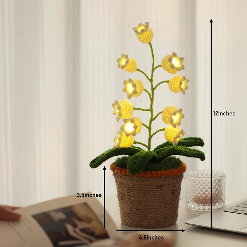 Elegant Floral Lamp